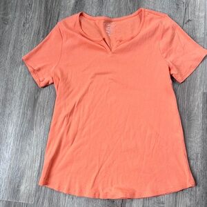 Chicos T-Shirt Womens Size 2 Cotton coral Orange Short Sleeve Solid mini V Neck